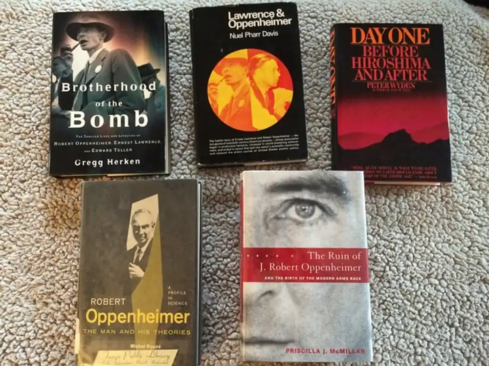 Superprijs Brotherhood of the Bomb The Tangled Lives and Loyalties of Robert Oppenheimer, Ernest Lawrence, and Edward Teller - Gregg Herken