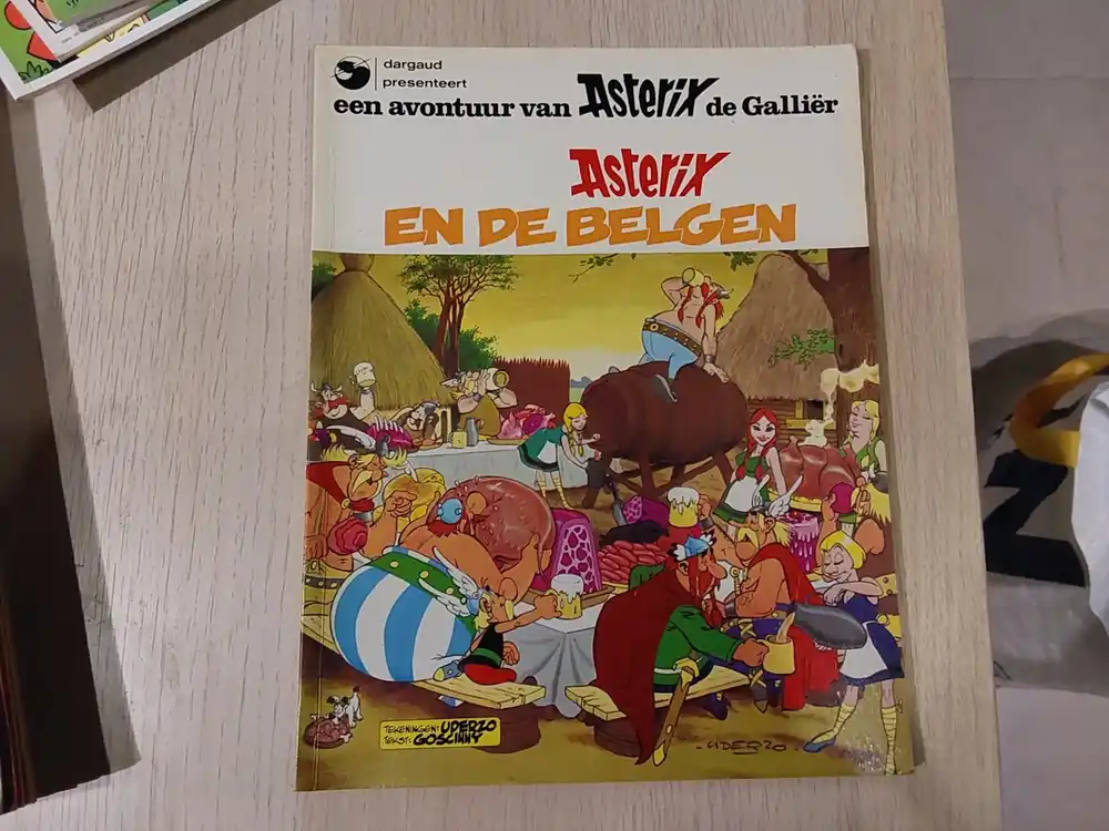 Exclusieve Aanbieding Asterix en de belgen - Goscinny
