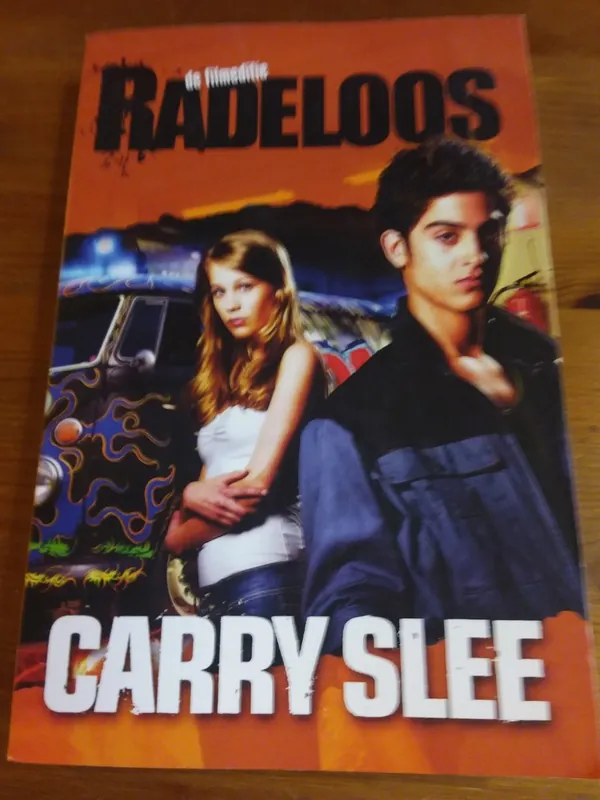 Goedkoop radeloos - Carry Slee