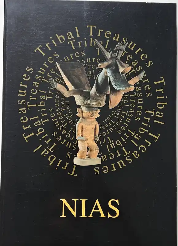Korting NIAS Tribal Treasures - Hilly Djohani-Lapian, Walther Gronert, Marianne Kleine, Danielle Lokin, René Wassing, Rita Wassing-Visser
