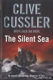 Nu Kopen The silent sea - Clive Cussler